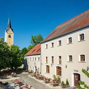 brauereigasthof-stanglbraeu.com-bavaria.com/